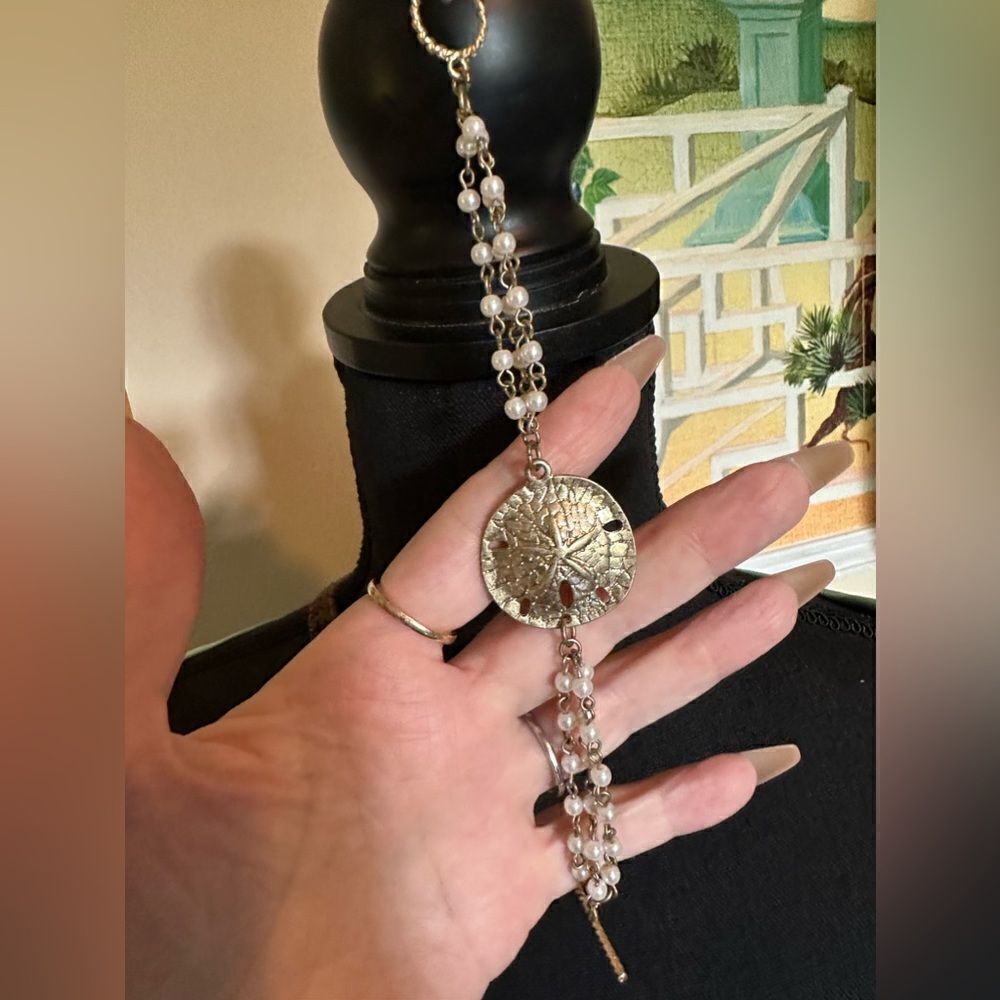 Gold Sand Dollar Bracelet Triple Strand Faux Seed Pearl Toggle Coastal Beach - Picture 4 of 7